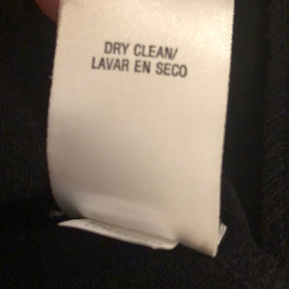 Business dress. - Picture 6 of 6